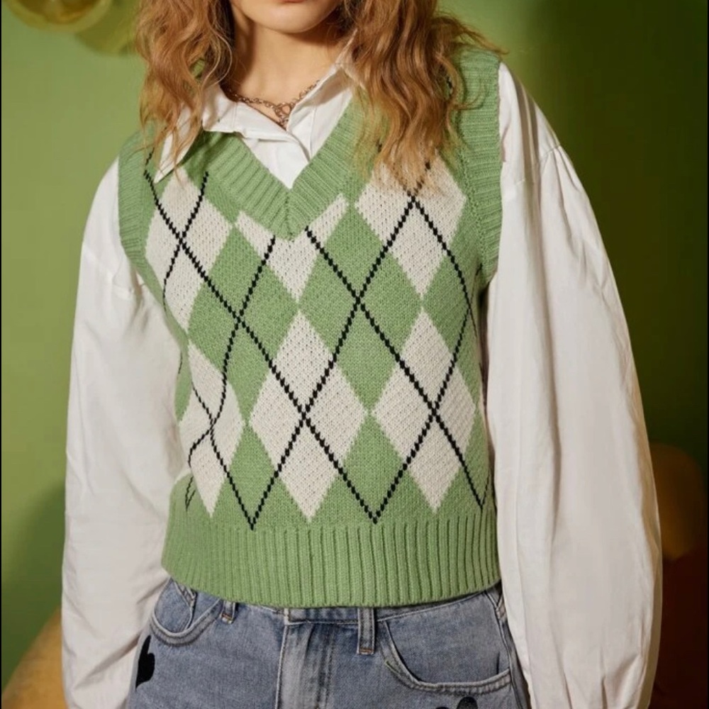 Green Color Sweater Vest